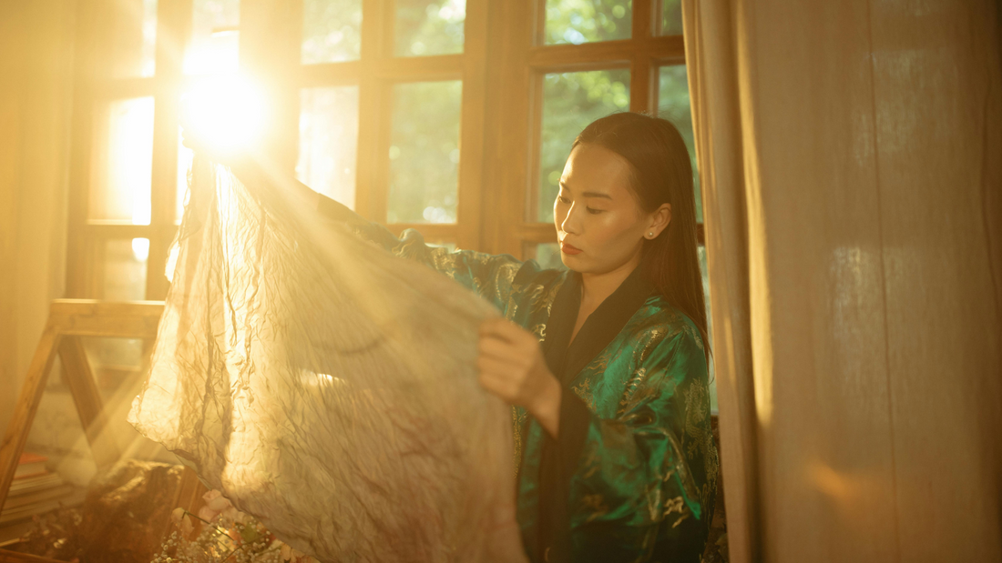 Comment mettre et porter un Kimono pour Femme : Tradition et Modernité